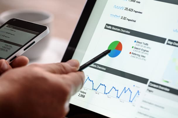 SEM vs. SEO：線上行銷策略的關鍵差異